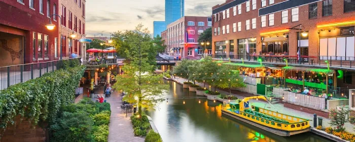 Where Restaurant Industry Is Most Likely to Recover in 2021