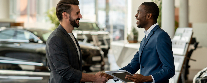 Buying a Car With Cash? Here’s What to Consider