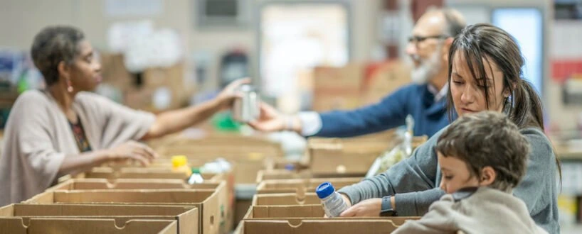 56% of Americans Donated to Charity in 2021, at Average of $574