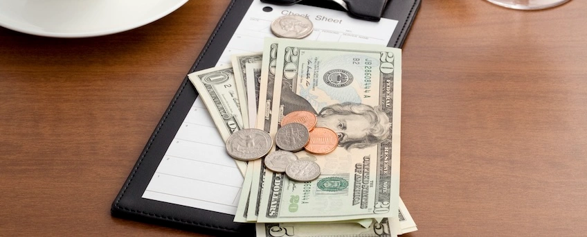 Study: Tips and Restaurant Spending in US