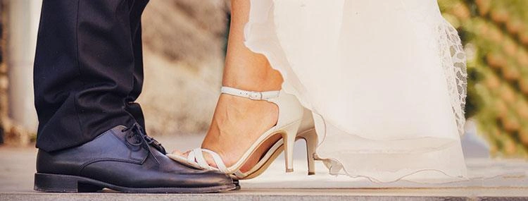 Attending a Destination Wedding Costs an Average of $1,422